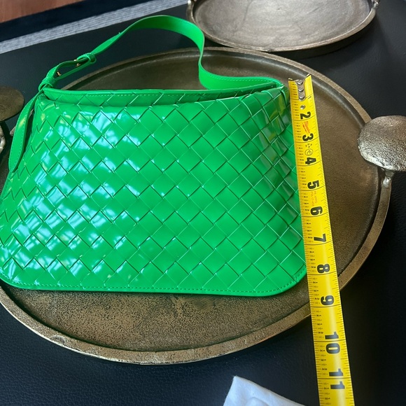 Bottega Veneta Intrecciato Weave Bag - Picture 8 of 9